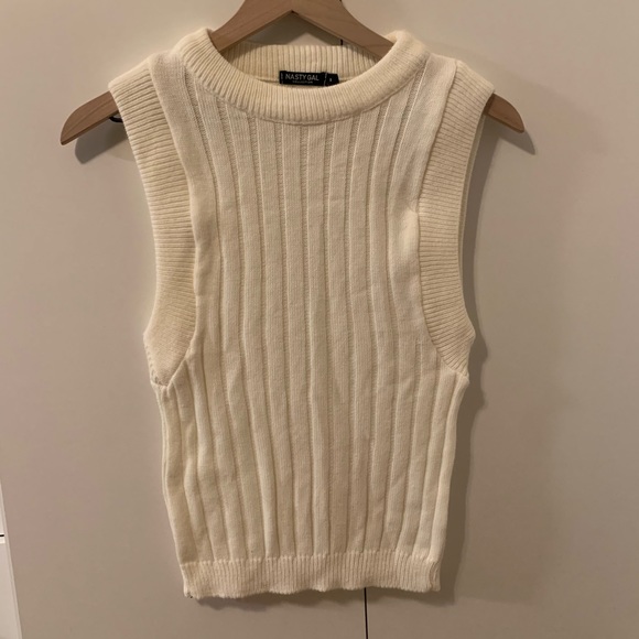 Knit Ribbed Sweater Vest Top - Picture 4 of 5